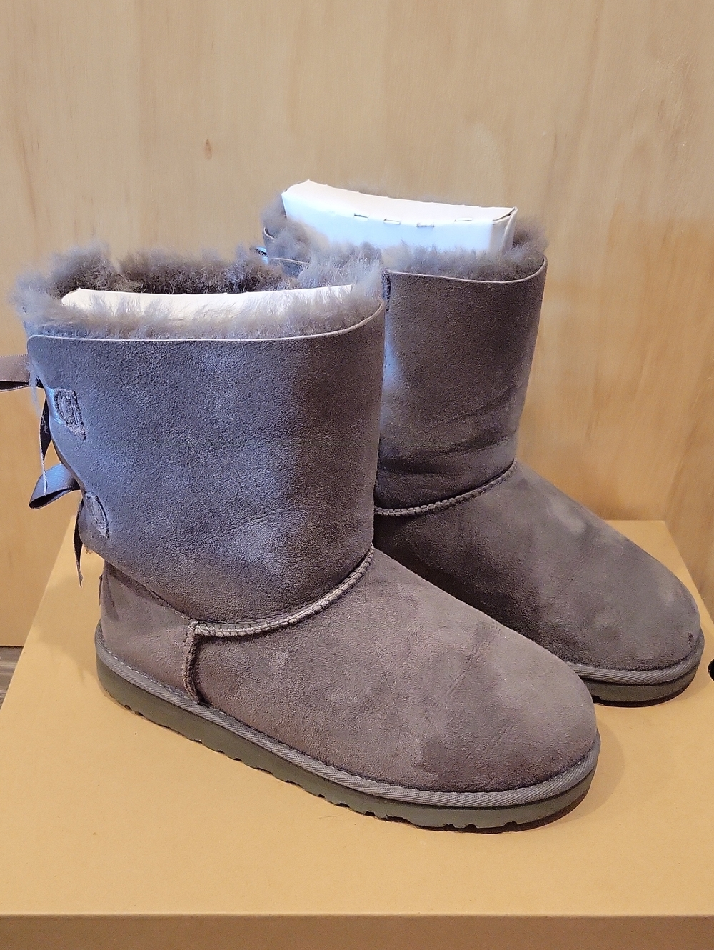 Ugg Bailey Bow